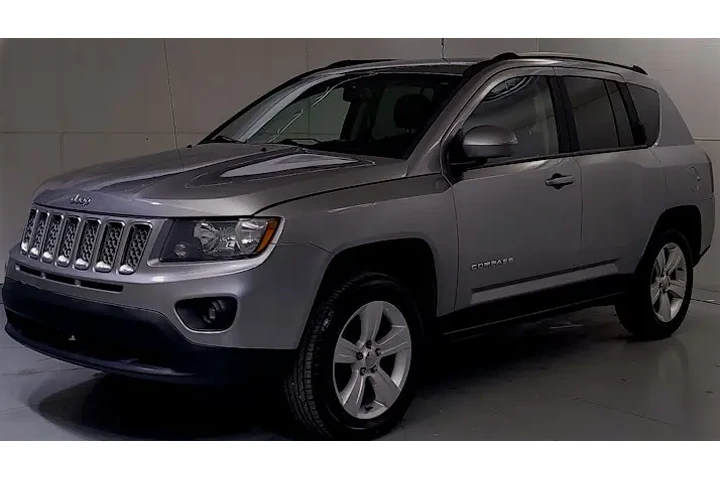 2015 Escape SE 4WD image 2