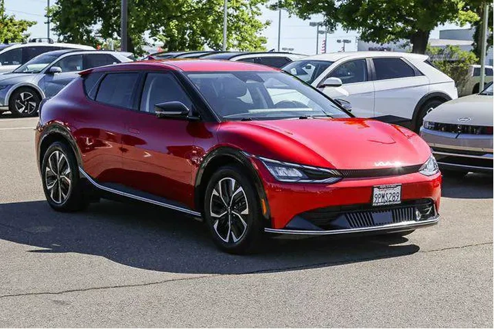 $25992 : Kia EV6 2024 Wind 4dr Crosso image 6