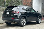 $14995 : Jeep Compass 2020 4x4 Limite thumbnail