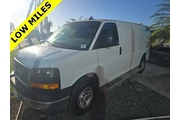 GMC Savana 2021 2500 3dr Car en Honolulu