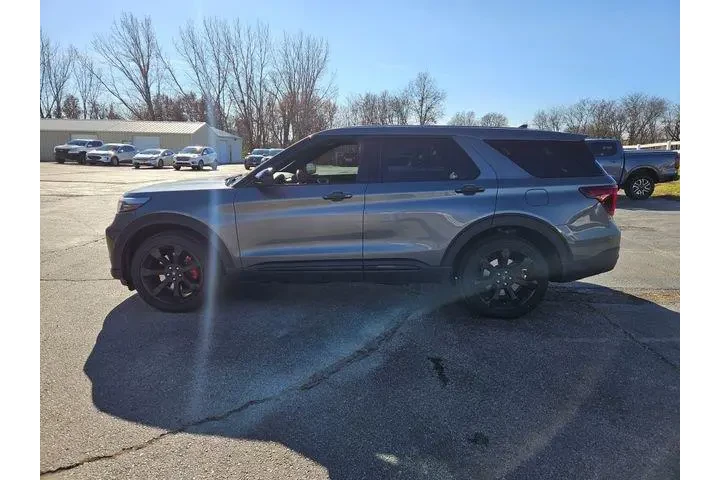 $37000 : Ford Explorer 2022 AWD ST 4d image 8