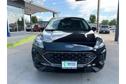 2022 Escape SE AWD thumbnail