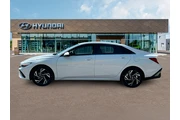 $21990 : Hyundai ELANTRA 2024 SEL 4dr thumbnail