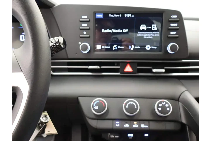 $21137 : Hyundai ELANTRA 2026 SE 4dr image 9