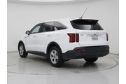 $22998 : Kia Sorento 2023 LX 4dr SUV thumbnail
