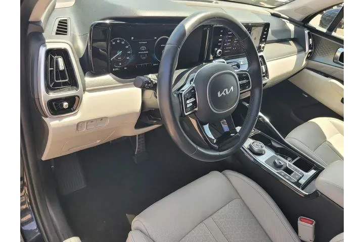 $32991 : Kia Sorento Hybrid 2023 AWD image 9