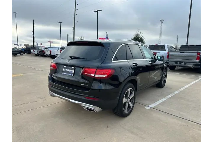 $14495 : Mercedes-Benz GLC 2017 AWD G image 5