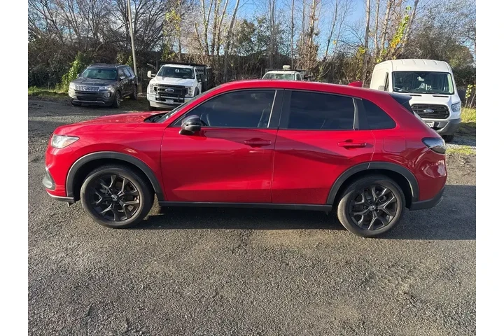 $24000 : Honda HR-V 2024 Sport 4dr Cr image 2