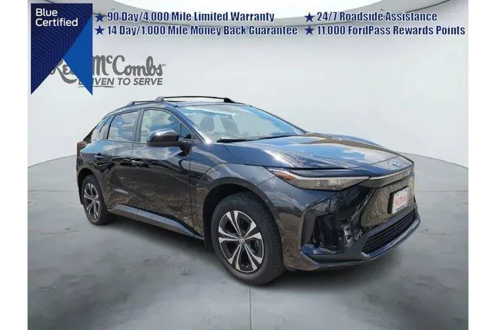 $31111 : Toyota bZ4X 2025 XLE 4dr Cro image 1