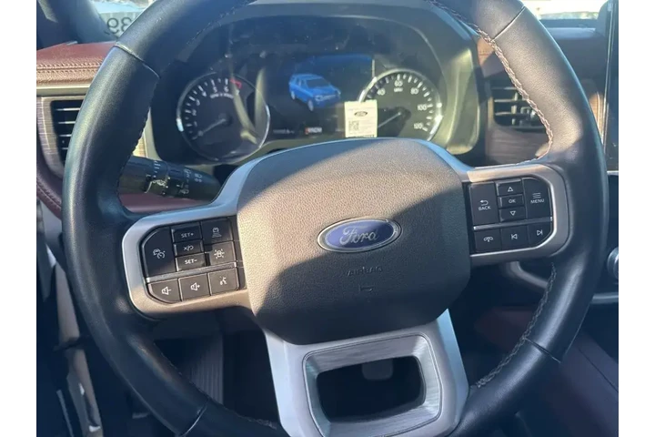 $38200 : Ford Expedition MAX 2022 4x4 image 10