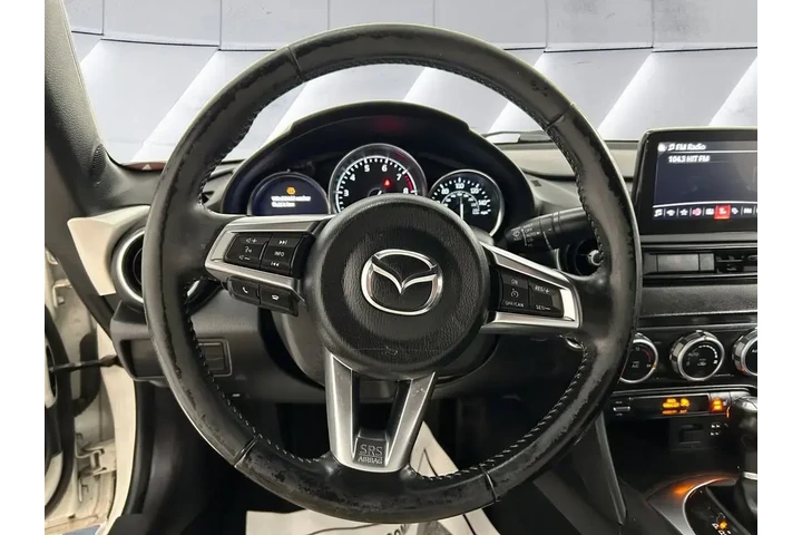 $18591 : Mazda MX-5 Miata RF 2020 Gra image 9