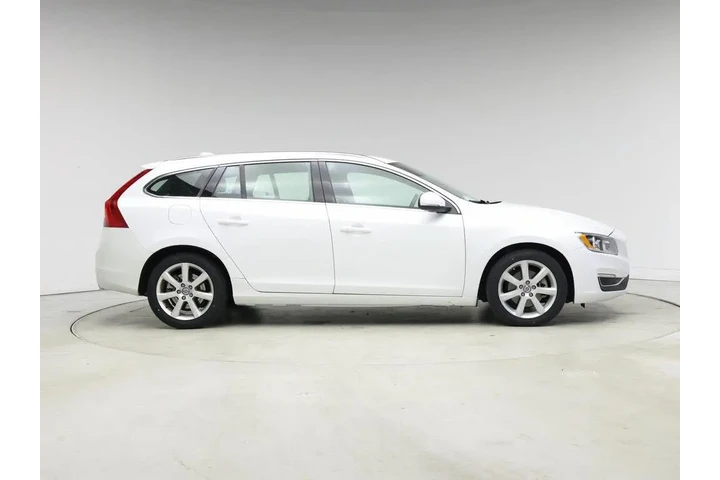 $18998 : Volvo V60 2016 T5 Drive-E Pr image 7
