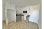 $2000 : 1-BED APARTMENT • CRENSHAW BLV thumbnail