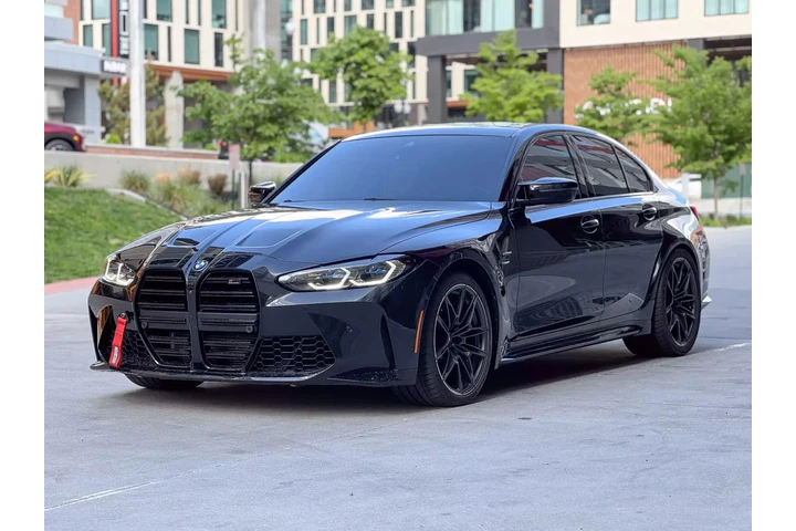 $73990 : 2022 BMW M3 image 5