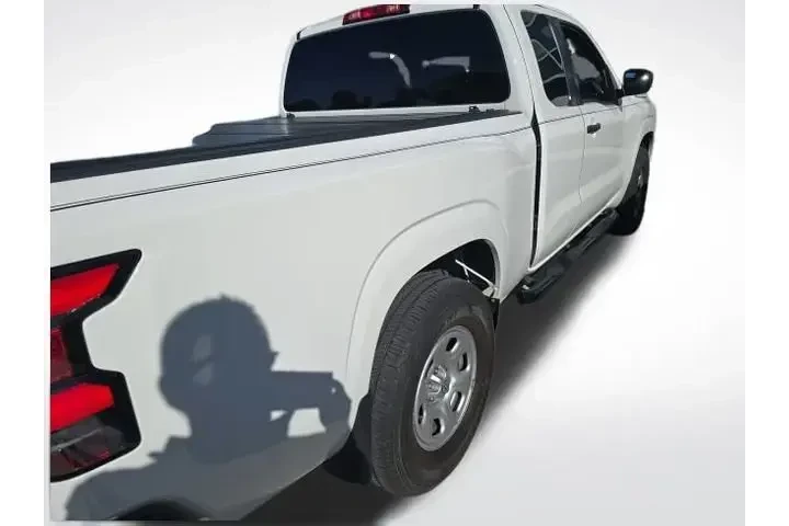 $26447 : Nissan Frontier 2023 4x4 S 4 image 5