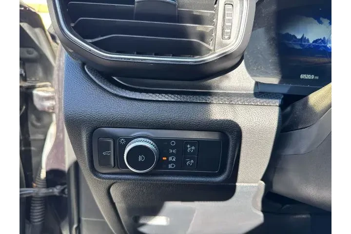 $31954 : Ford Explorer 2020 AWD ST 4d image 7