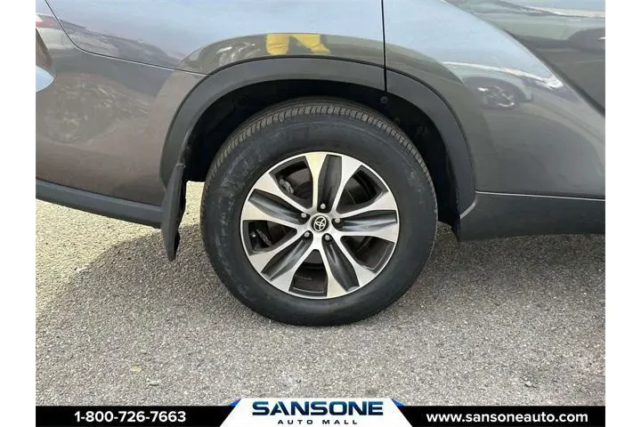 $33959 : Toyota Highlander 2022 AWD X image 6