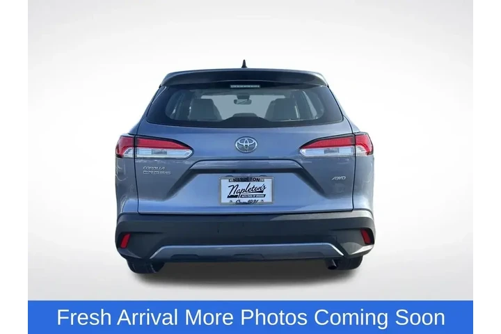 $21635 : Toyota Corolla Cross 2022 AW image 5