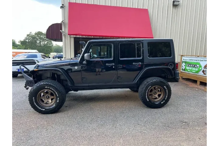 $11999 : 2011 Wrangler Unlimited Rubic image 9