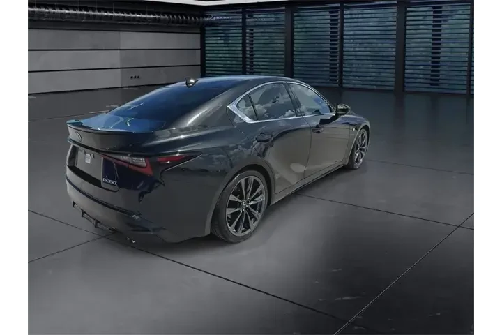 $38998 : Lexus IS 350 2024 F SPORT 4d image 8