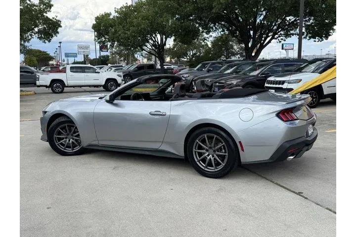 $37444 : Ford Mustang 2024 EcoBoost 2 image 7