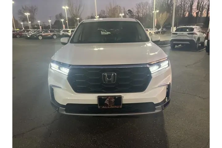 $39390 : Honda Pilot 2024 AWD EX-L 4d image 2