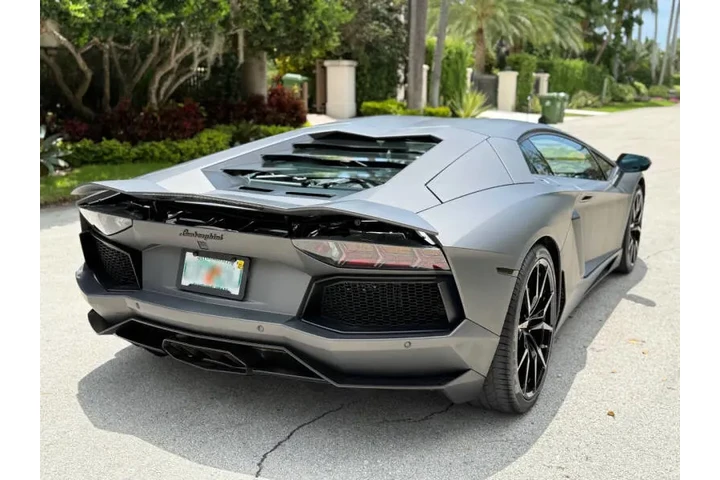 $389000 : 2013 Aventador LP 700-4 image 7
