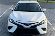 $18500 : Camry SE 2020 Toyota thumbnail