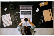 Video Editor for Social media thumbnail