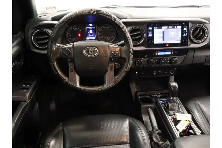 $22995 : Toyota Tacoma 2019 4x4 TRD S image 8