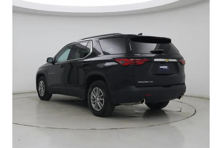 $31998 : Chevrolet Traverse 2023 4x4 image 2