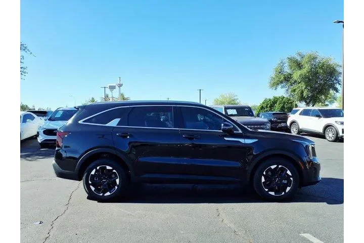 $31535 : Kia Sorento 2024 S 4dr SUV image 7