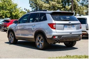 $27483 : Honda Passport 2021 AWD Tour thumbnail