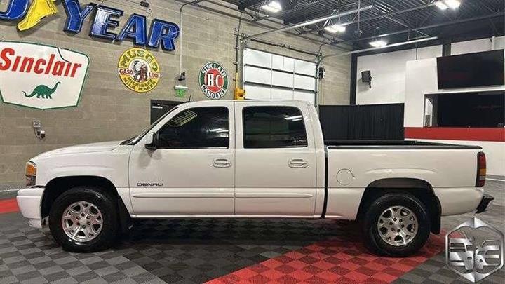 $8999 : 2005 GMC Sierra 1500 image 2