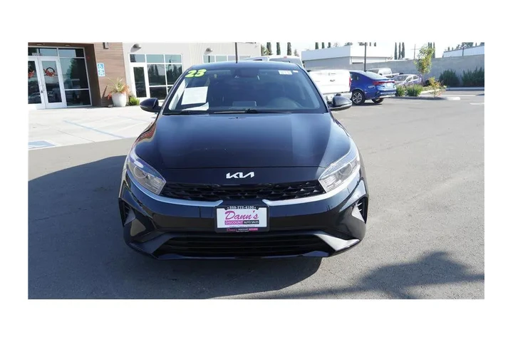 $14984 : 2023 Forte LXS image 3