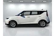 $17500 : Kia Soul 2024 LX 4dr Crossov thumbnail