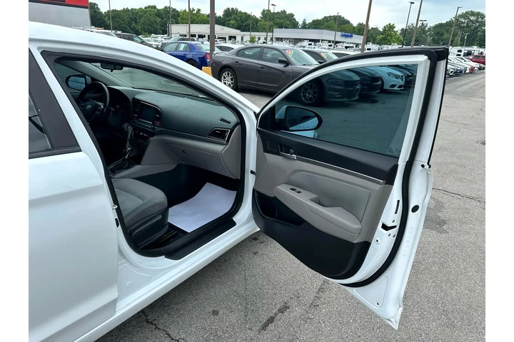 $8980 : 2017 Elantra ECO 1.4T DCT image 8