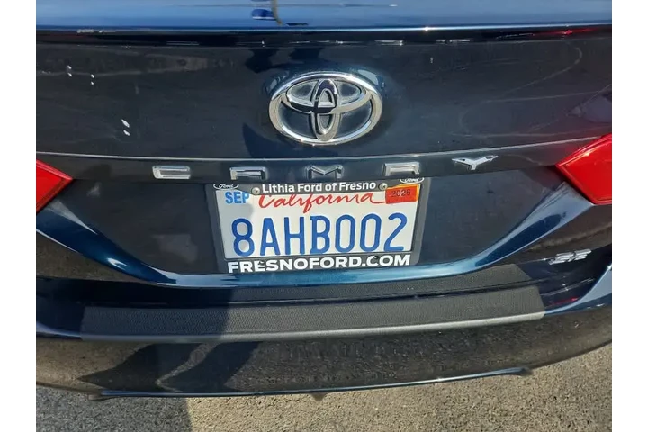 $18000 : Toyota Camry 2018 SE 4dr Sed image 8