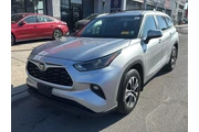 Toyota Highlander 2023 AWD X