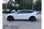 $32170 : Tesla Model Y 2023 AWD Perfo thumbnail