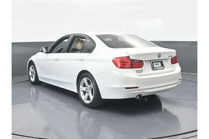 $11998 : BMW 3 Series 2014 320i 4dr S image 4