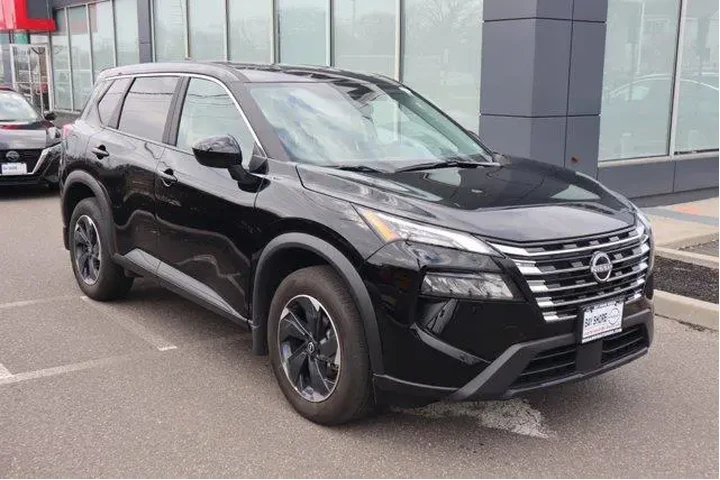 $23131 : Nissan Rogue 2025 AWD SV 4dr image 3