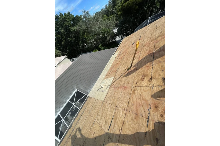 Ago Roofing reparaciones techo image 2