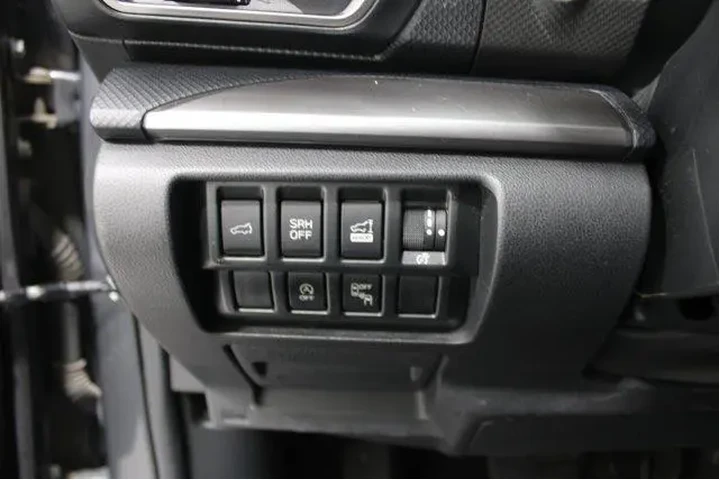 $28951 : Subaru Forester 2021 AWD Pre image 8