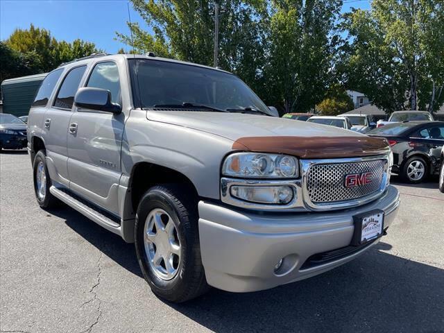 $11900 : 2004 GMC Yukon Denali image 3