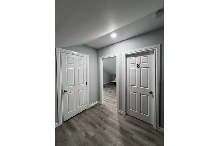 $875 : LOS ÁNGELES image 3