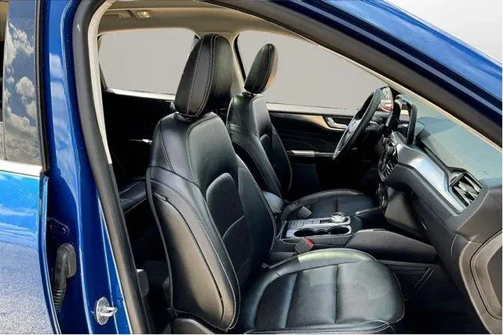 $26783 : Ford Escape 2022 AWD Titaniu image 7
