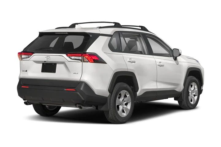 $26984 : 2022 RAV4 XLE image 2