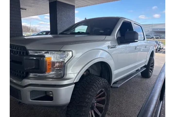 $21991 : Ford F-150 2018 4x4 XLT 4dr image 1