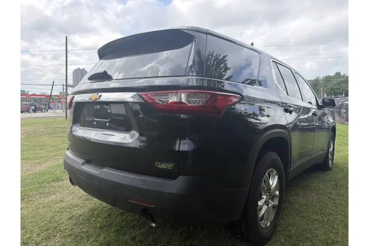 $19995 : 2020 Traverse LS image 6